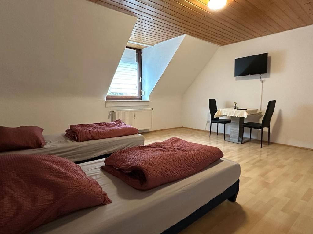 Komfortables Apartment Karlsruhe Extérieur photo