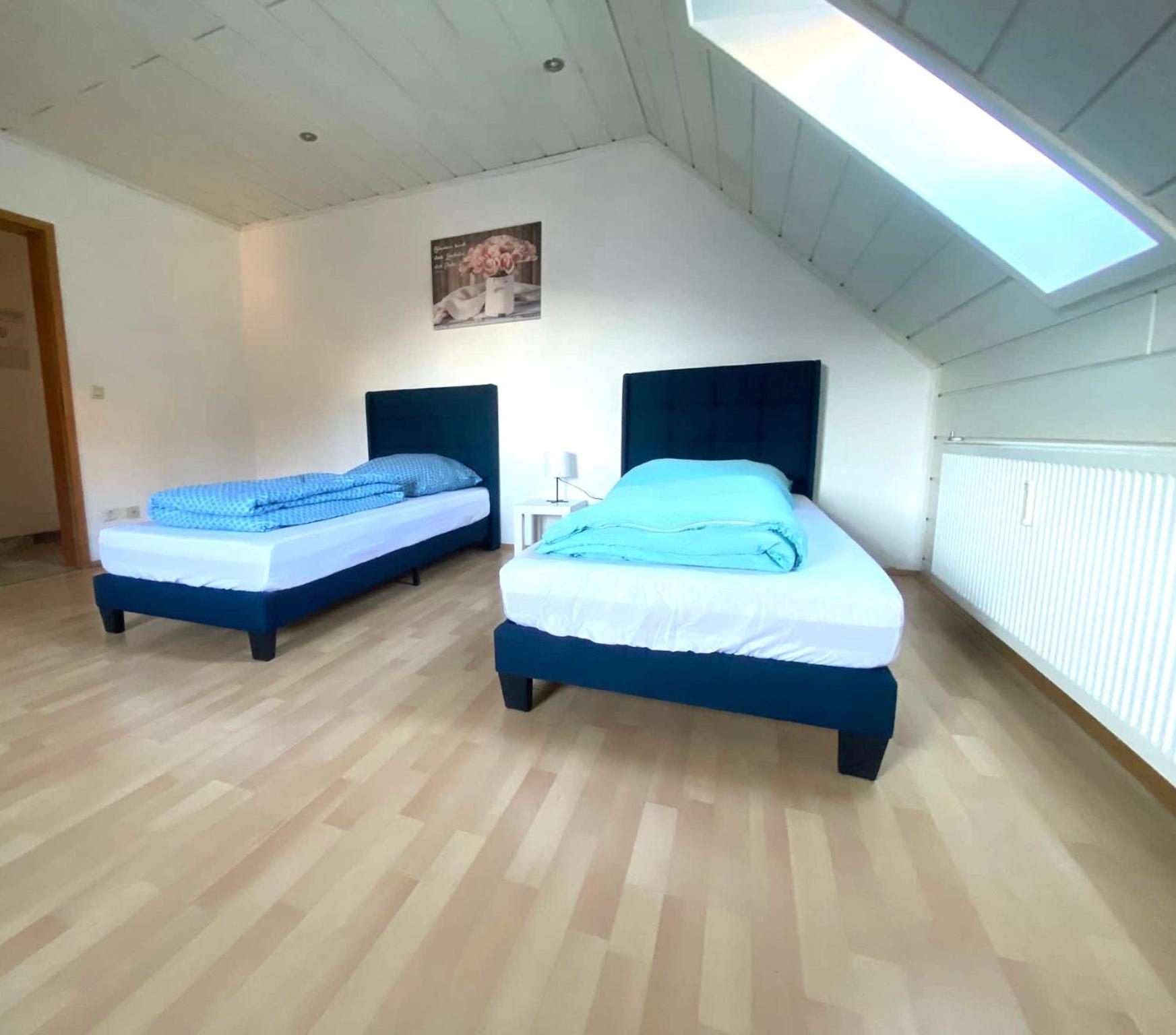 Komfortables Apartment Karlsruhe Extérieur photo