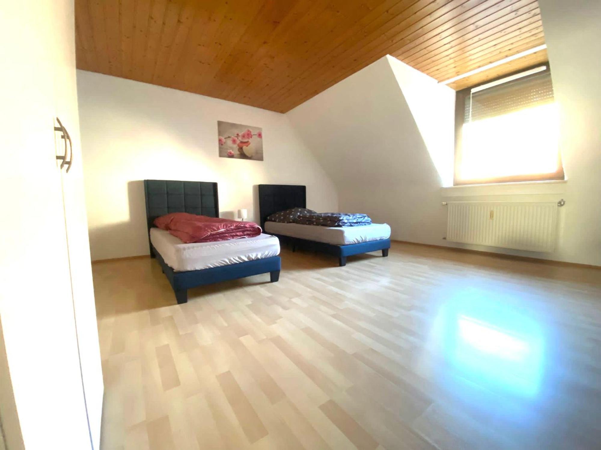 Komfortables Apartment Karlsruhe Extérieur photo